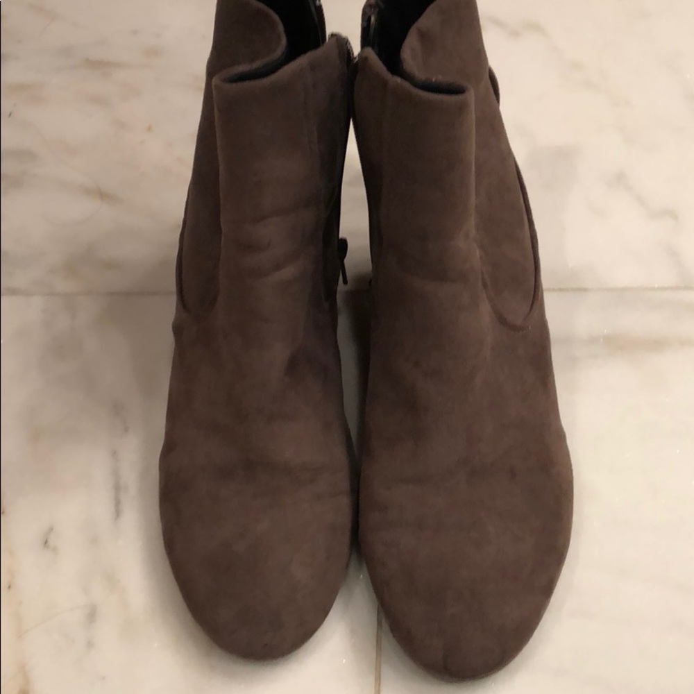 Zara grey boots. Hardly worn!